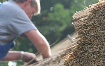 professional Three Cups Corner thatchers